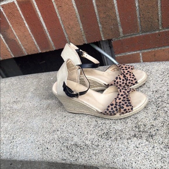 Nine West Leopard Print Sandals - Picture 4 of 7